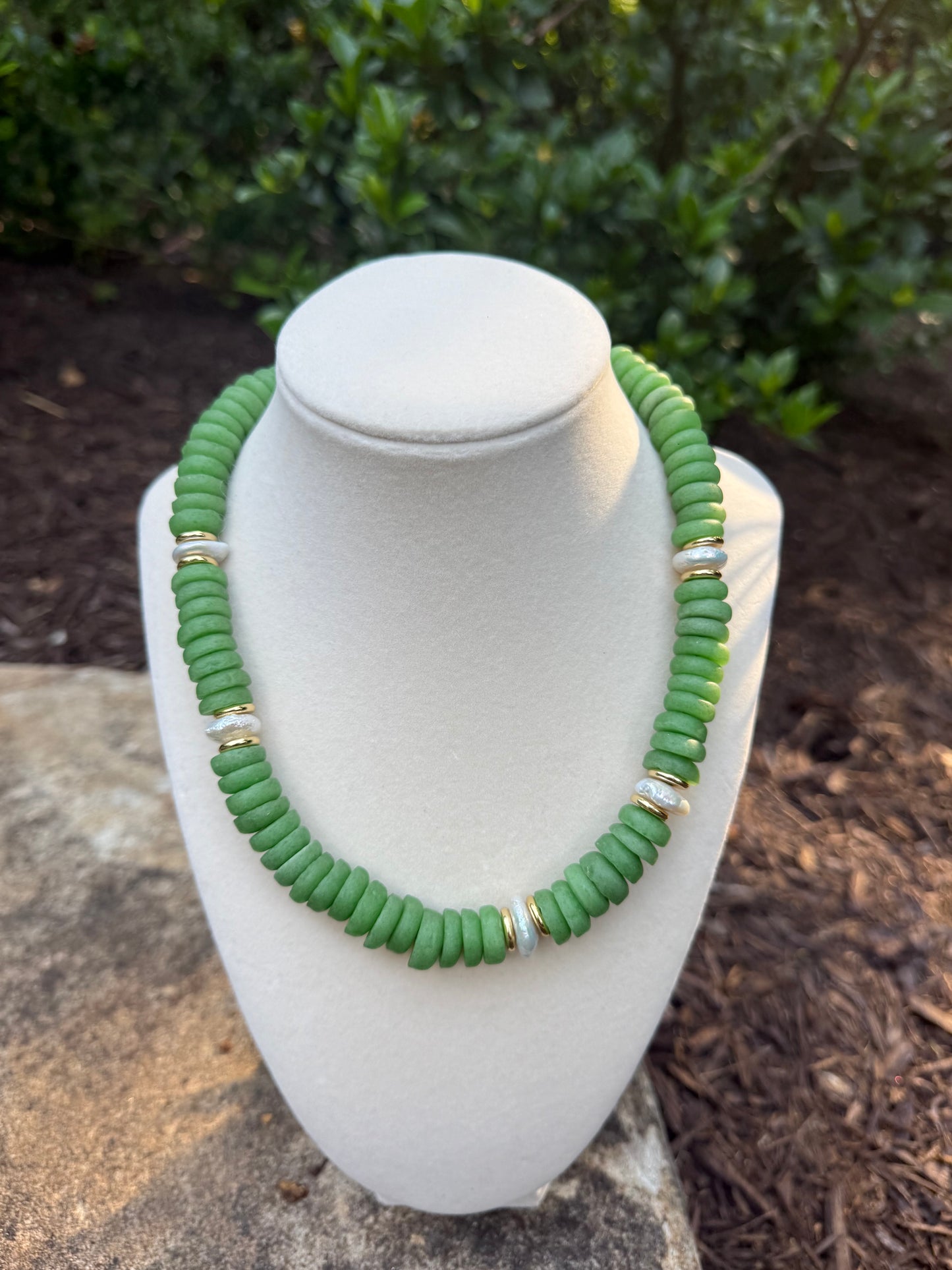 green ashanti glass beads with fresh water pearls