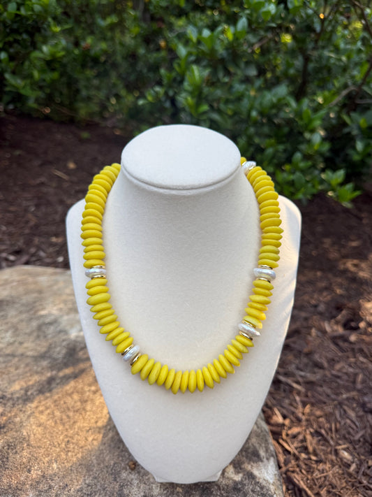 yellow ashanti glass beads with fresh water pearls