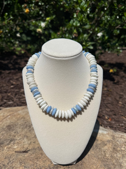 mixed blue and white with fresh pearl